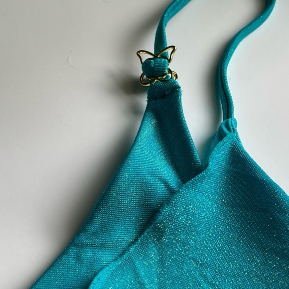 NWT BEACH BUNNY Keoni Crop Top Teal Turquoise w/ Gold Seashell Charms Size Small - Picture 6 of 12